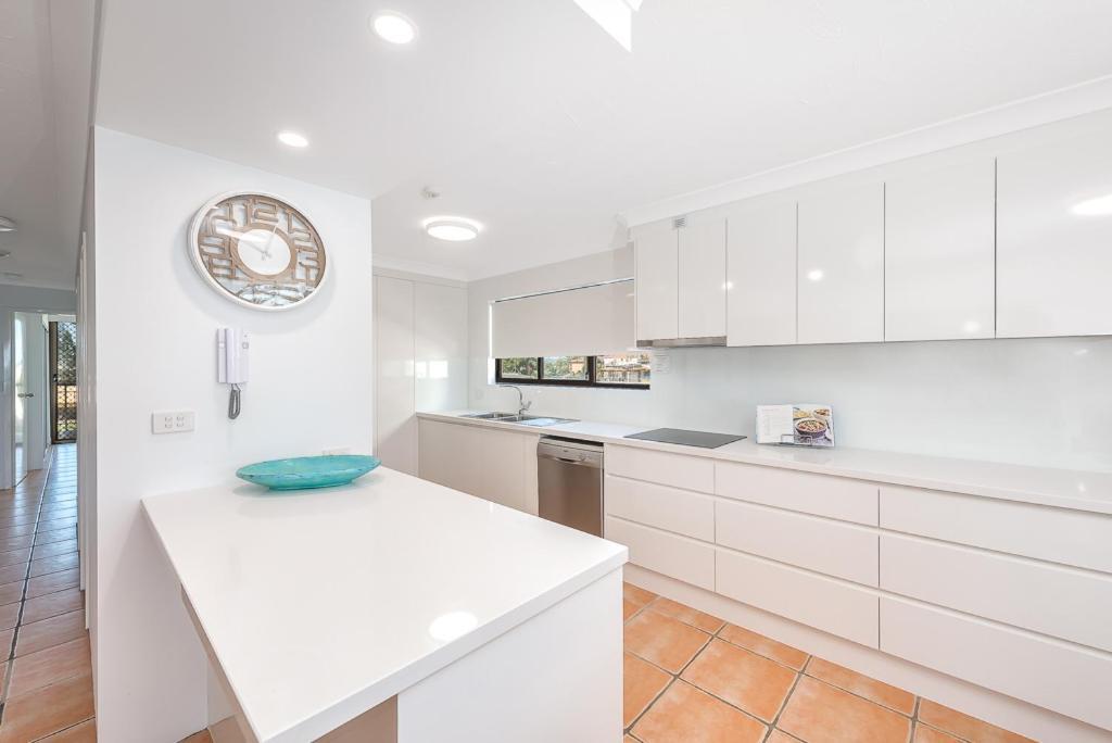 Bayview Apartments Rainbow Bay Coolangatta Exterior photo